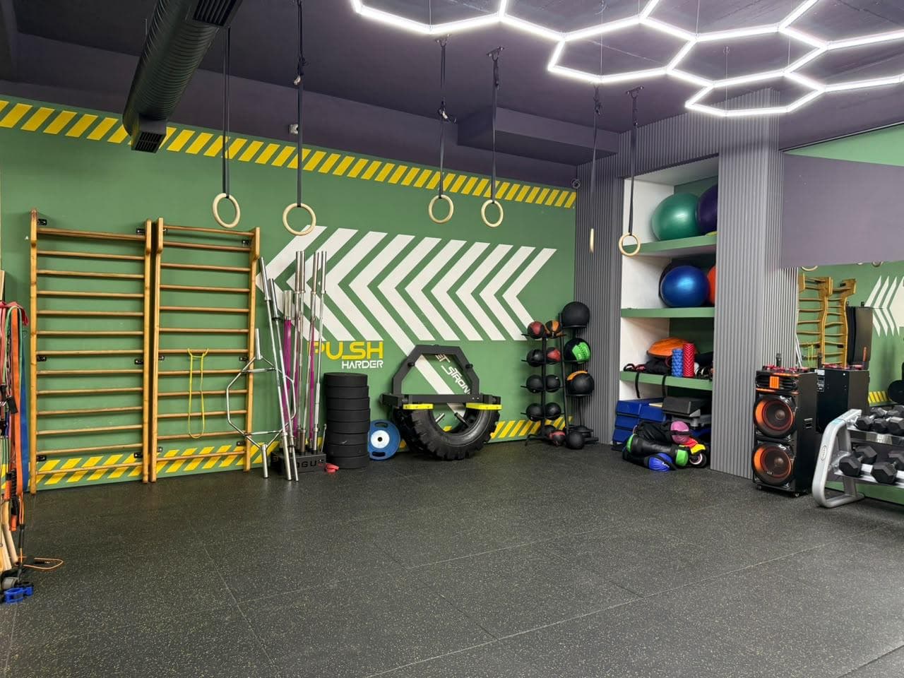 Wall bars, medicine balls and stability balls in the stretching and mobility corner